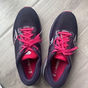 Sauchony Guide 13 - shoes